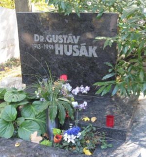 nahrobok ghusak
